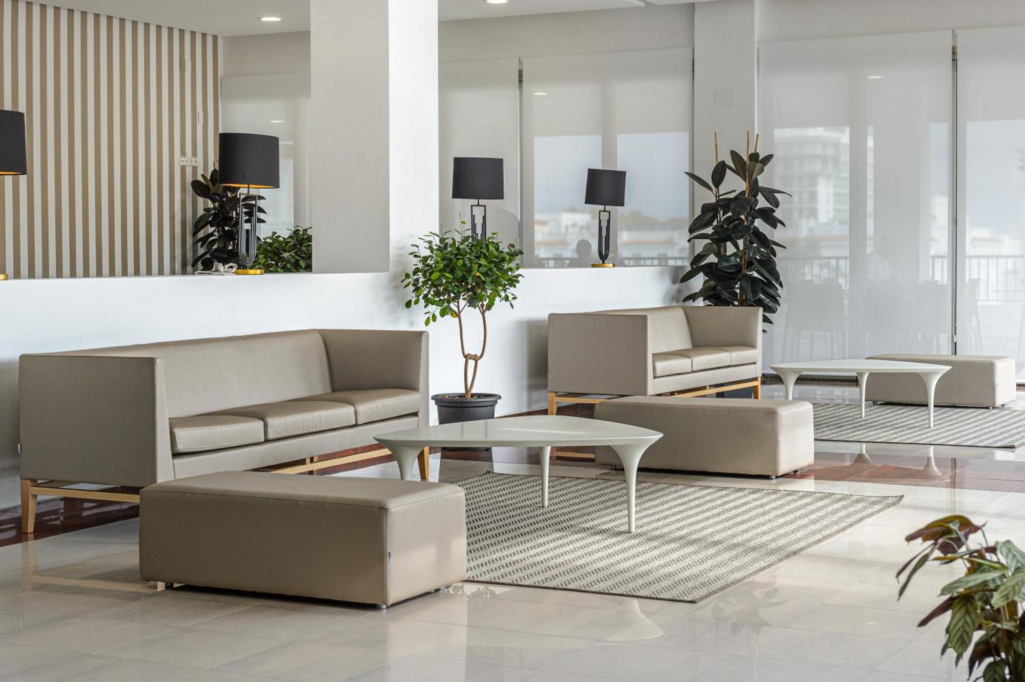 Hotel Vibra Riviera Сан-Антонио-Абад Экстерьер фото