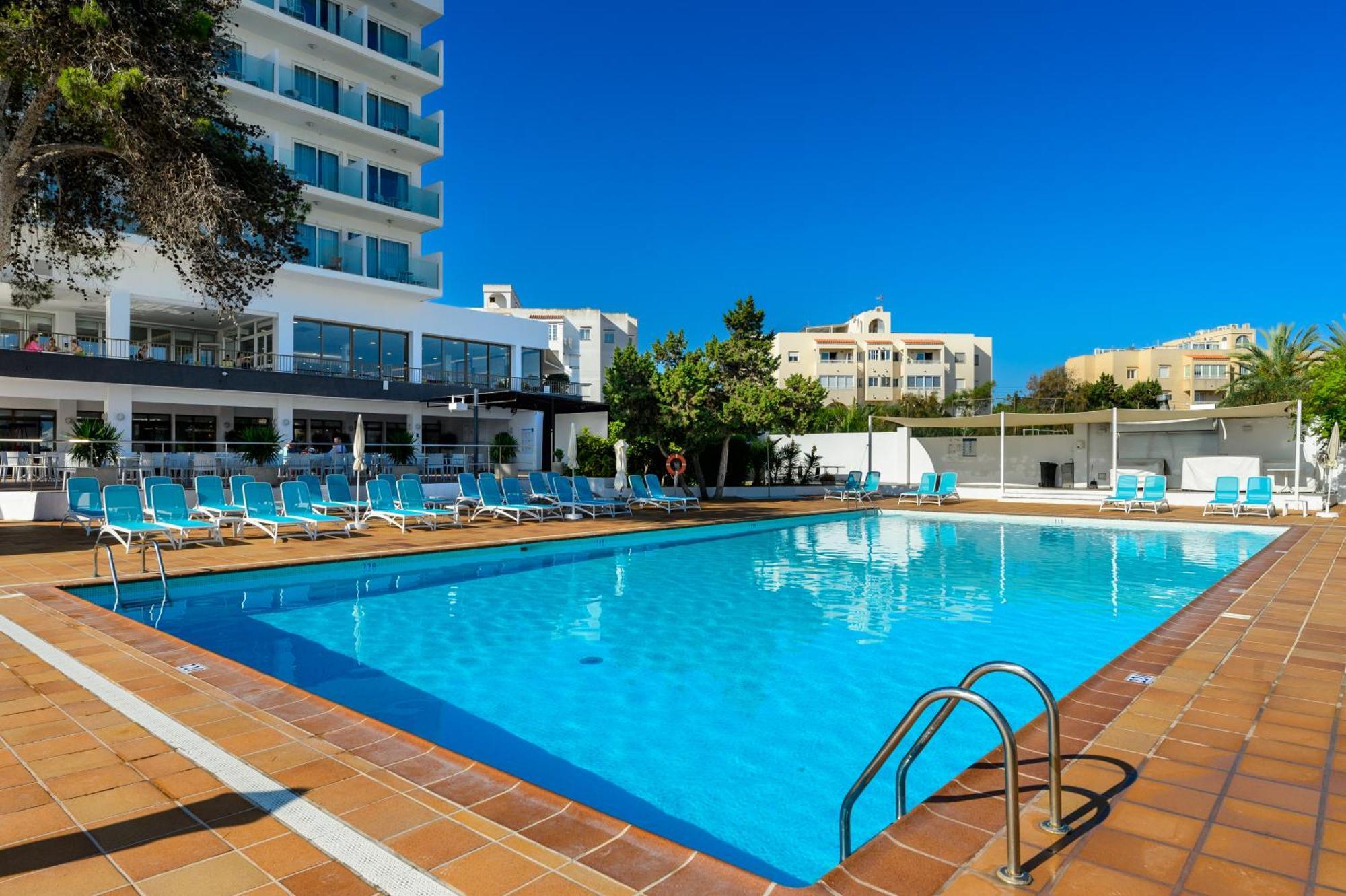 Hotel Vibra Riviera Сан-Антонио-Абад Экстерьер фото