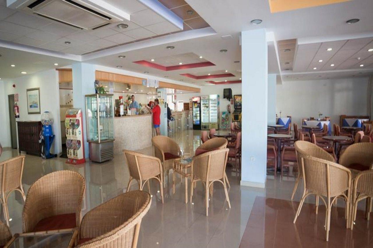 Hotel Vibra Riviera Сан-Антонио-Абад Экстерьер фото