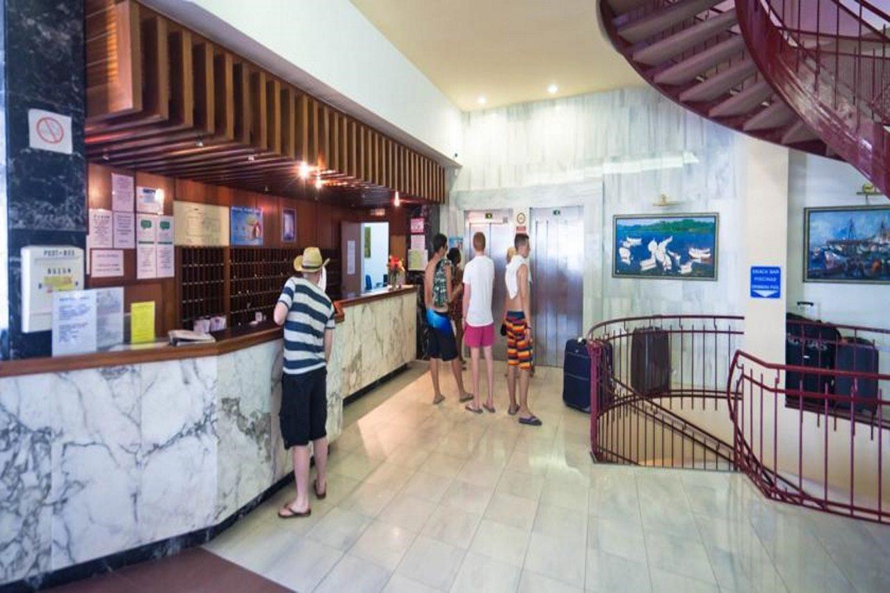 Hotel Vibra Riviera Сан-Антонио-Абад Экстерьер фото