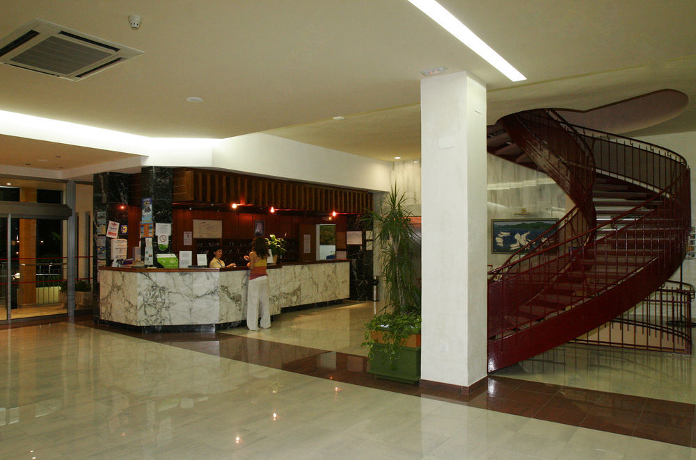 Hotel Vibra Riviera Сан-Антонио-Абад Экстерьер фото